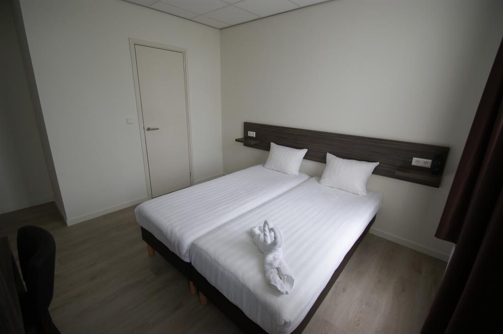 Hotel De Keizerskroon Amsterdam-Schiphol-Halfweg Exterior foto
