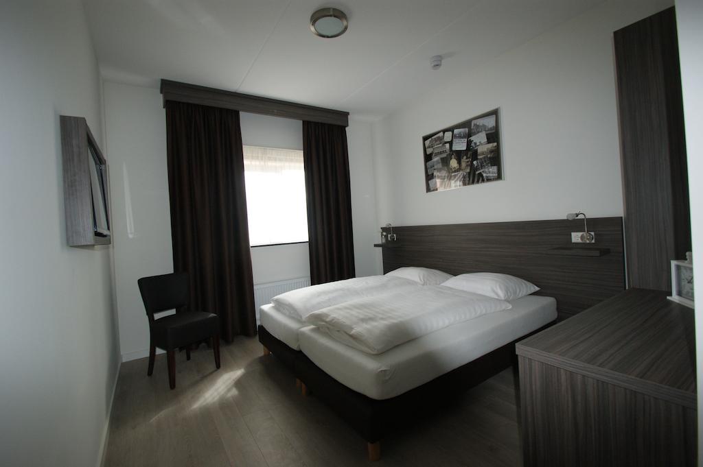 Hotel De Keizerskroon Amsterdam-Schiphol-Halfweg Quarto foto